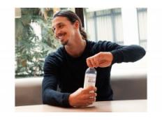 Zlatans erste Getränkewahl: VITAMIN WELL