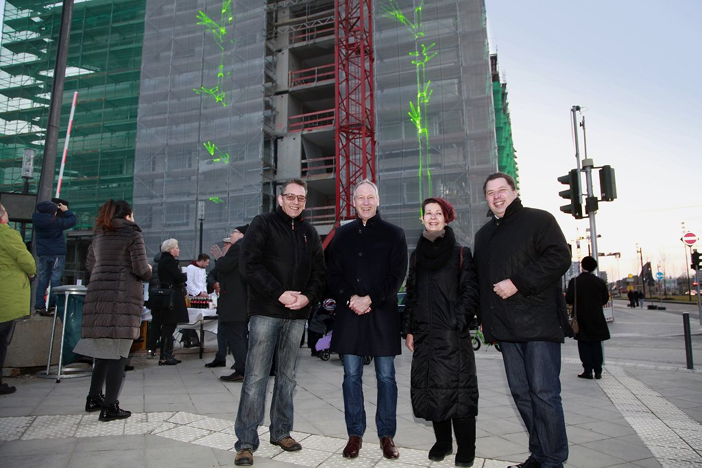 Luminale 2016: Das Europaviertel leuchtet - Am neuen Wohnhochhaus PRAEDIUM wachsen Glücksbambusse in den Himmel