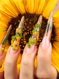 Die aktuellsten Nail Art Trends für Liebhaberinnen ausgefallener Styles