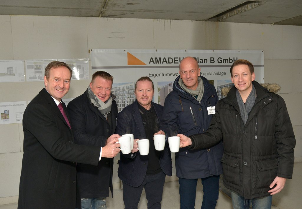 +++AMADEUS Twentyfive feiert Richtfest mit Promi Joey Kelly+++